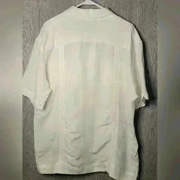 Men's Cream Cubavera Guayabera. - Picture 5 of 5